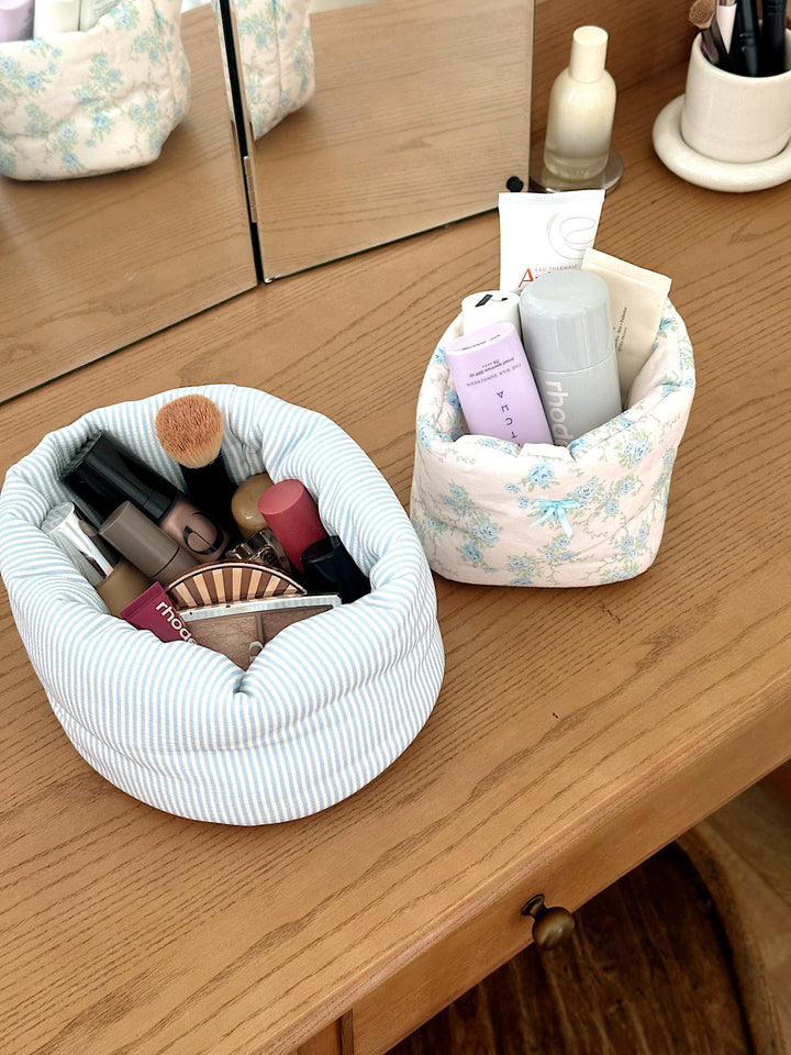 LARGE PUFF BUCKET ORGANIZER - BLUE STRIPES