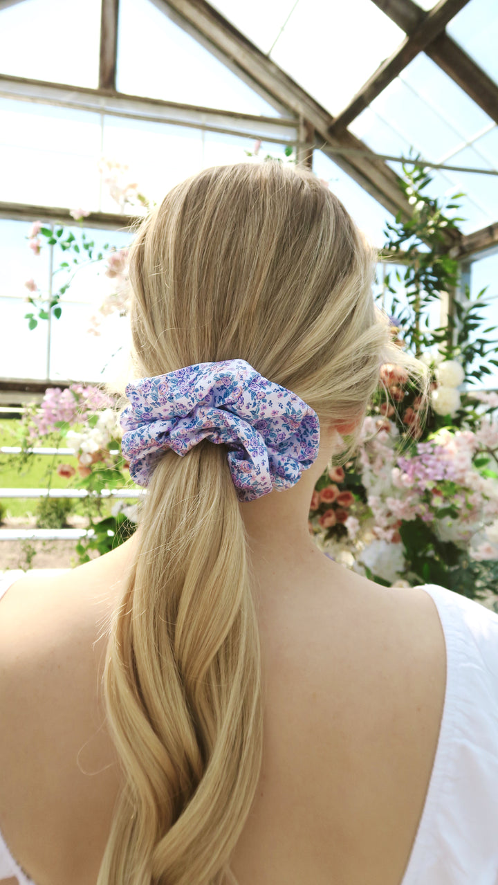 VIOLET MEADOWS - Printed Silk Scrunchie