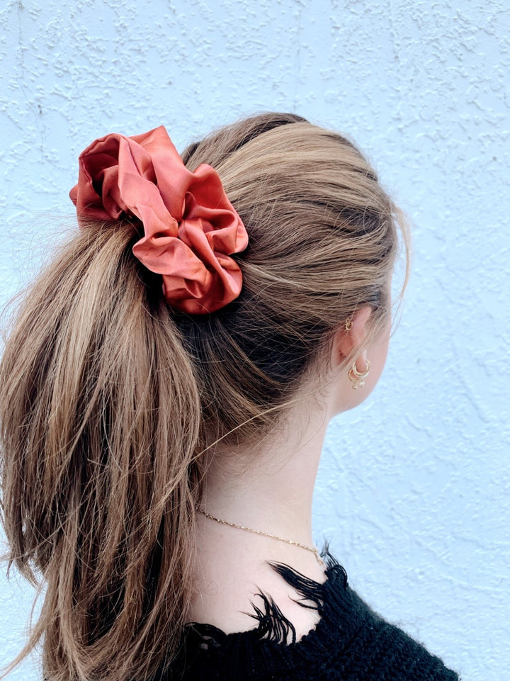 AMBER - Mulberry Silk Scrunchie - Beyond Scrunchies