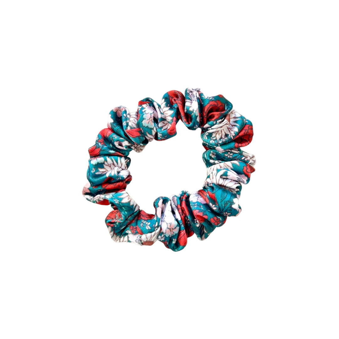 GREEN CHRISTMAS FLORAL - Silk Skinny Scrunchie - Beyond Scrunchies