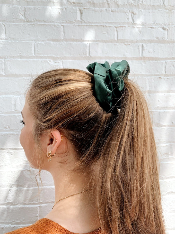 HUNTER - Mulberry Silk Scrunchie - Beyond Scrunchies