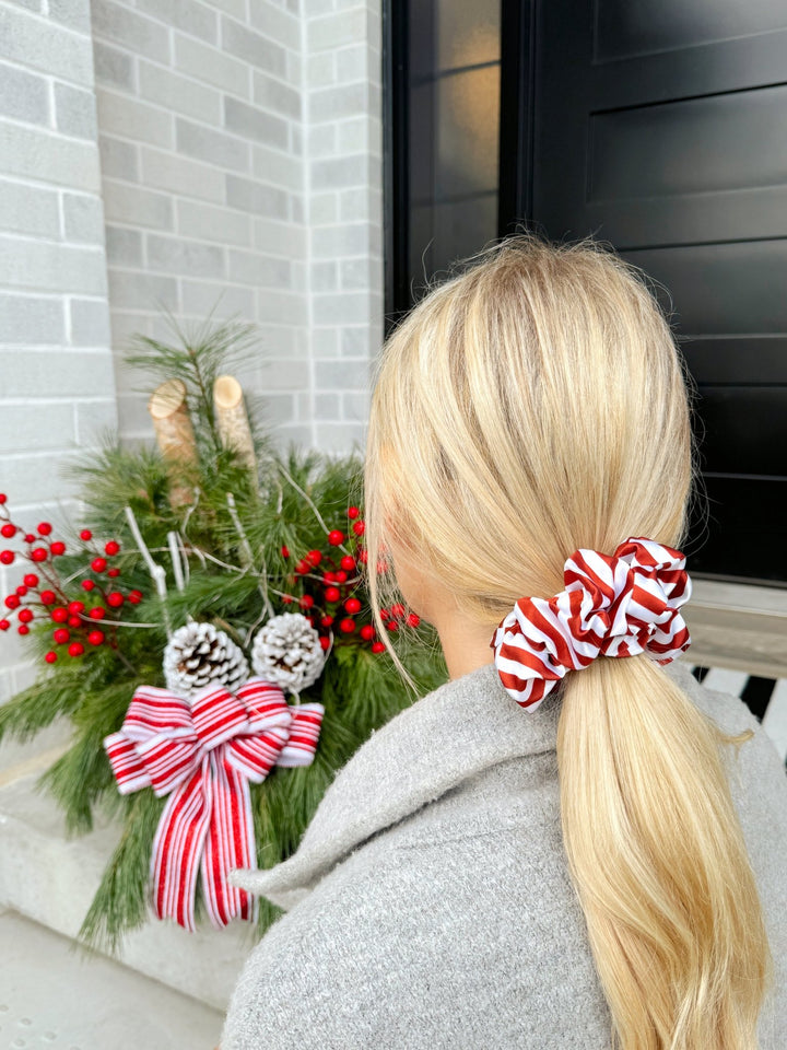 PEPPERMINT SWIRL - Mulberry Silk Scrunchie - Beyond Scrunchies