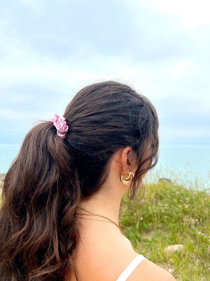 PINK SEASHELLS - Silk Skinny Scrunchie - Beyond Scrunchies