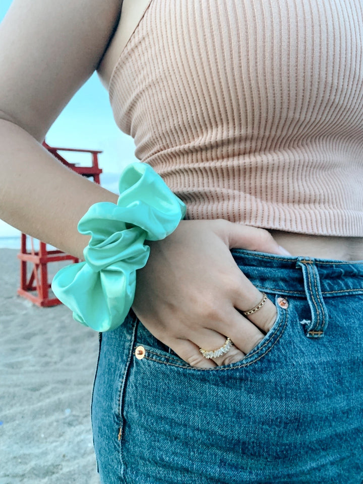 SEA FOAM - Mulberry Silk Scrunchie - Beyond Scrunchies