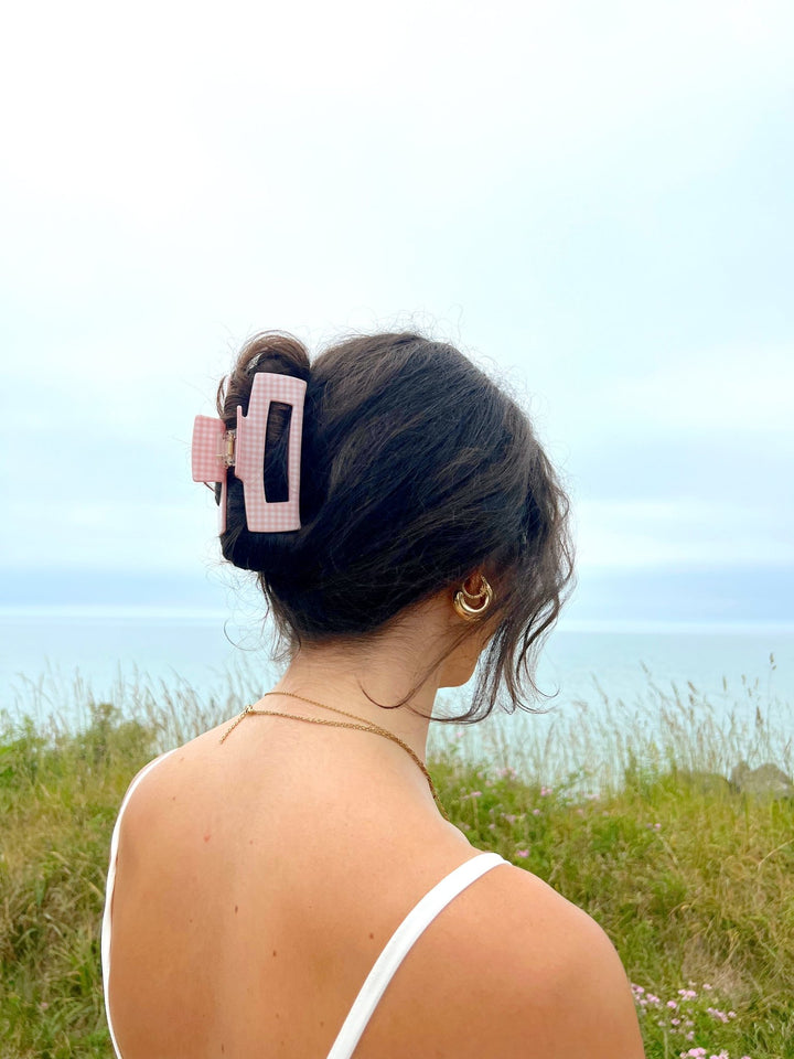 SQUARE PRINTED CLAW CLIP - PINK GINGHAM - Beyond Scrunchies