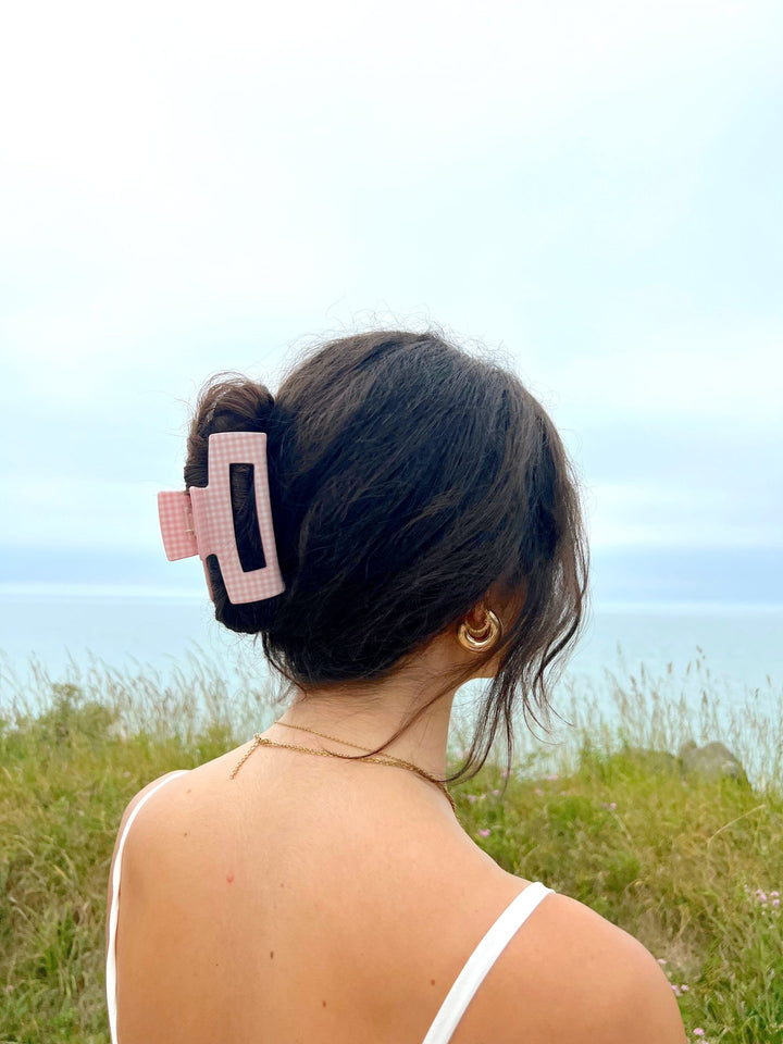 SQUARE PRINTED CLAW CLIP - PINK GINGHAM - Beyond Scrunchies