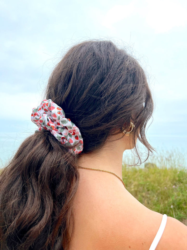 STRAWBERRY FIELDS - Printed Silk Scrunchie - Beyond Scrunchies