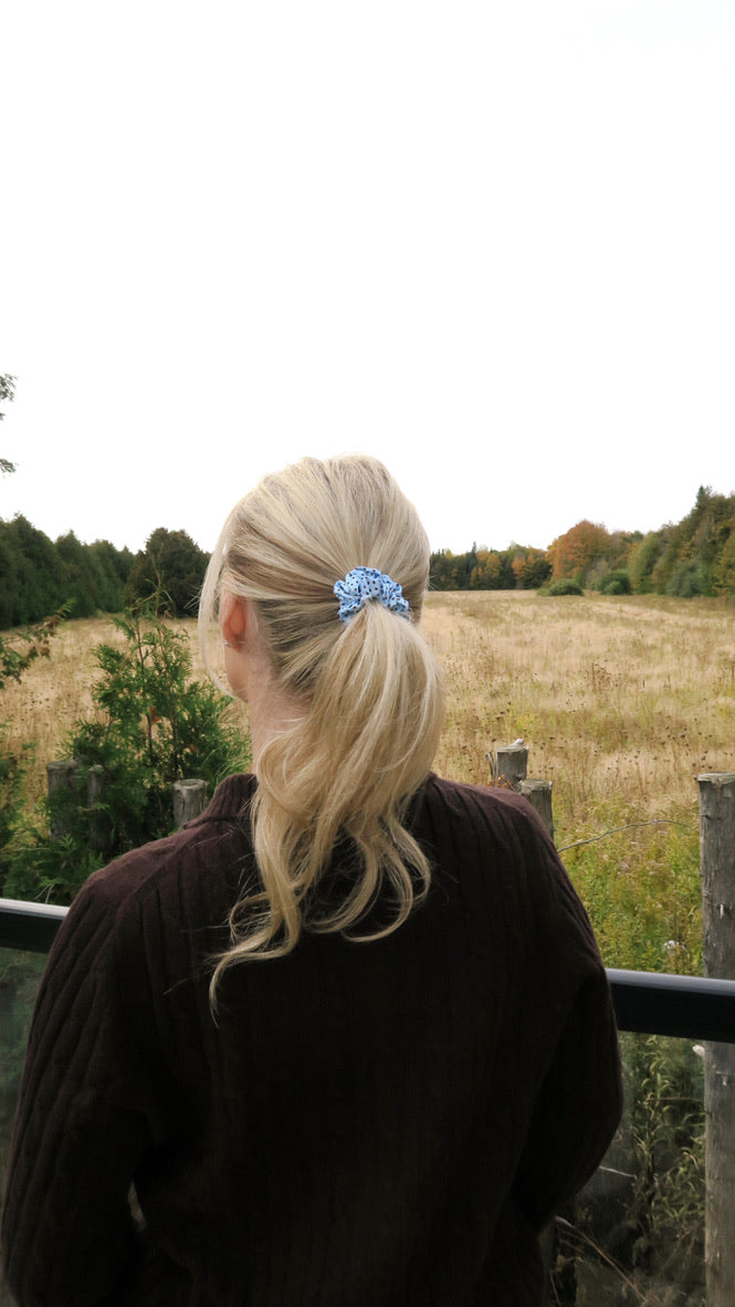 BLUE POLKADOT - Silk Skinny Scrunchie