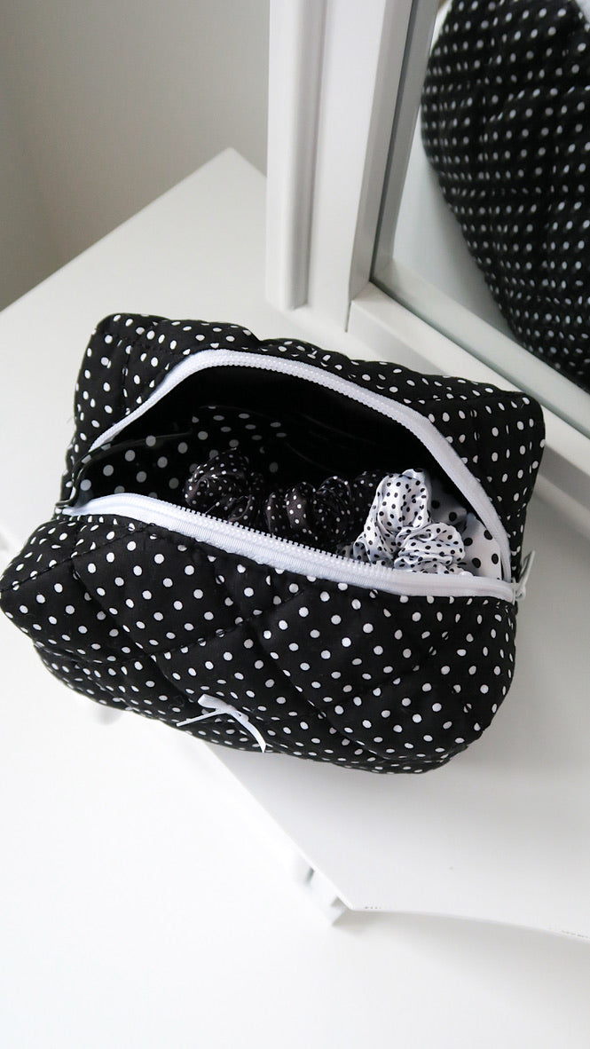 SMALL MAKEUP BAG - BLACK POLKADOT