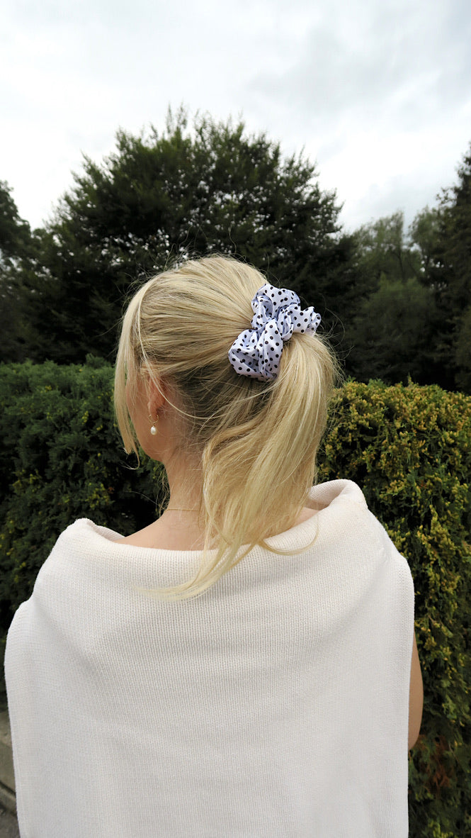 WHITE POLKADOT - Printed Silk Scrunchie