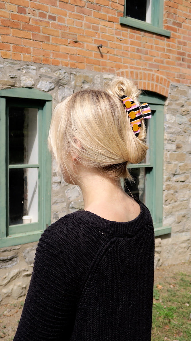 ROUNDED CLAW CLIP - PUMPKIN STRIPES