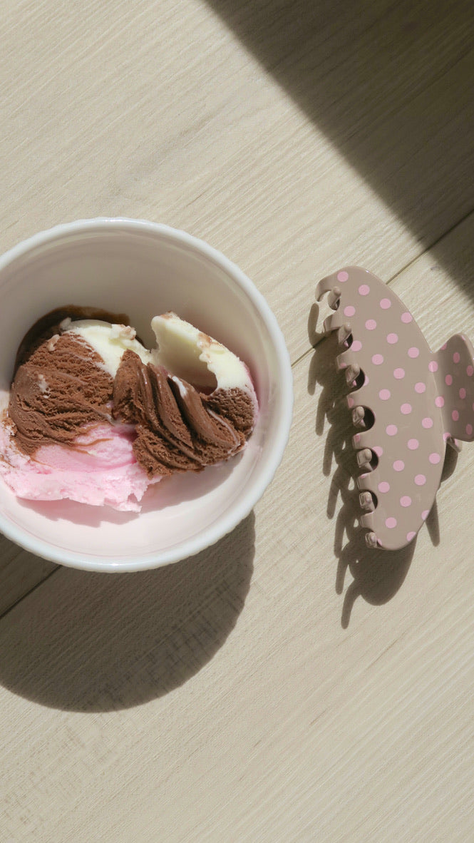 ROUNDED CLAW CLIP - PINK POLKADOT