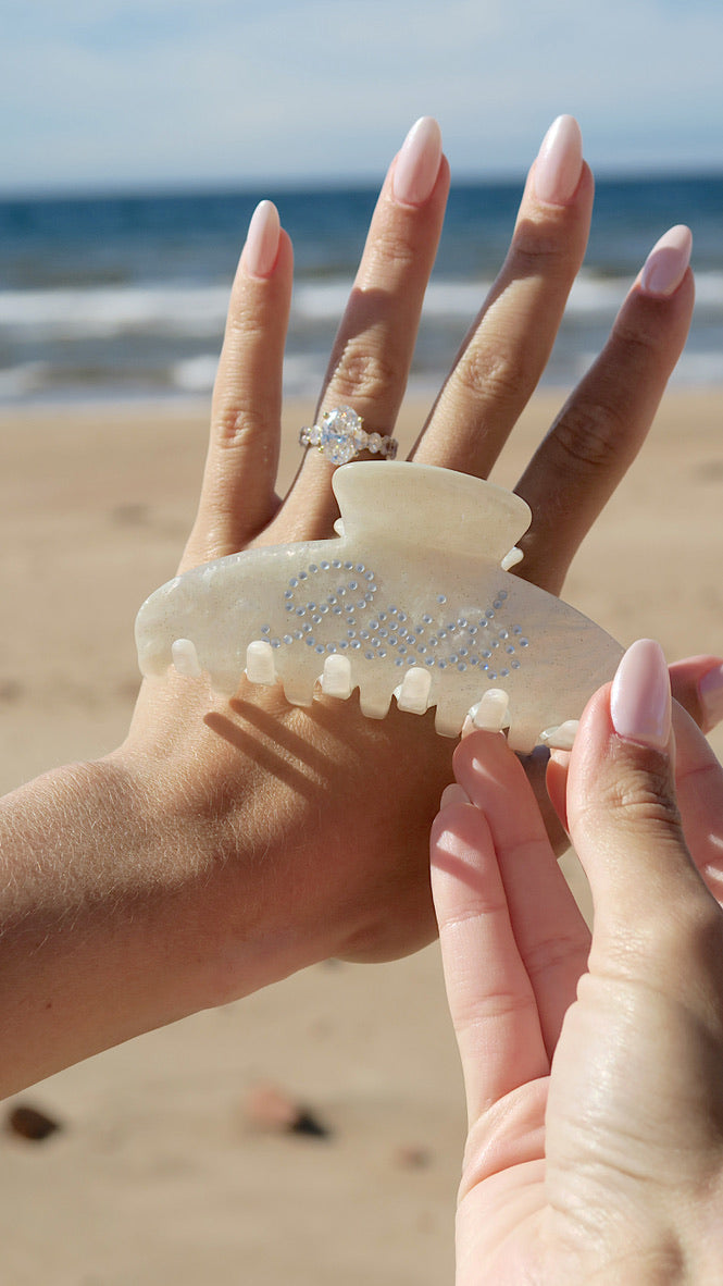 ROUNDED CLAW CLIP - BRIDE