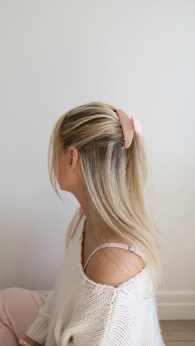 ROUNDED CLAW CLIP - PINK FROSTING