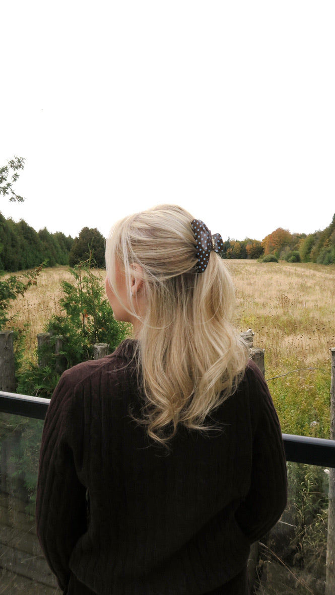 ROUNDED CLAW CLIP - TOASTED POLKADOT