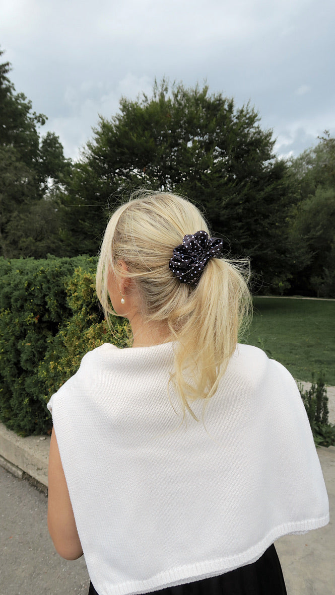 BLACK POLKADOT - Printed Silk Scrunchie
