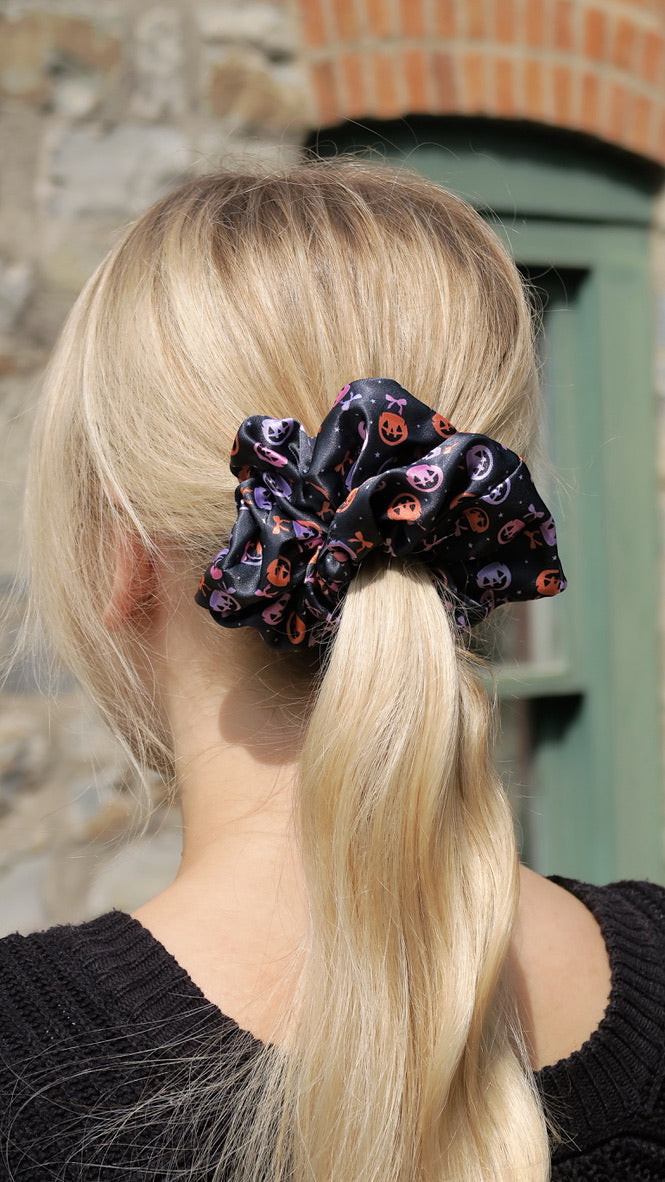 JACK-O'-BOW - Printed Silk Scrunchie