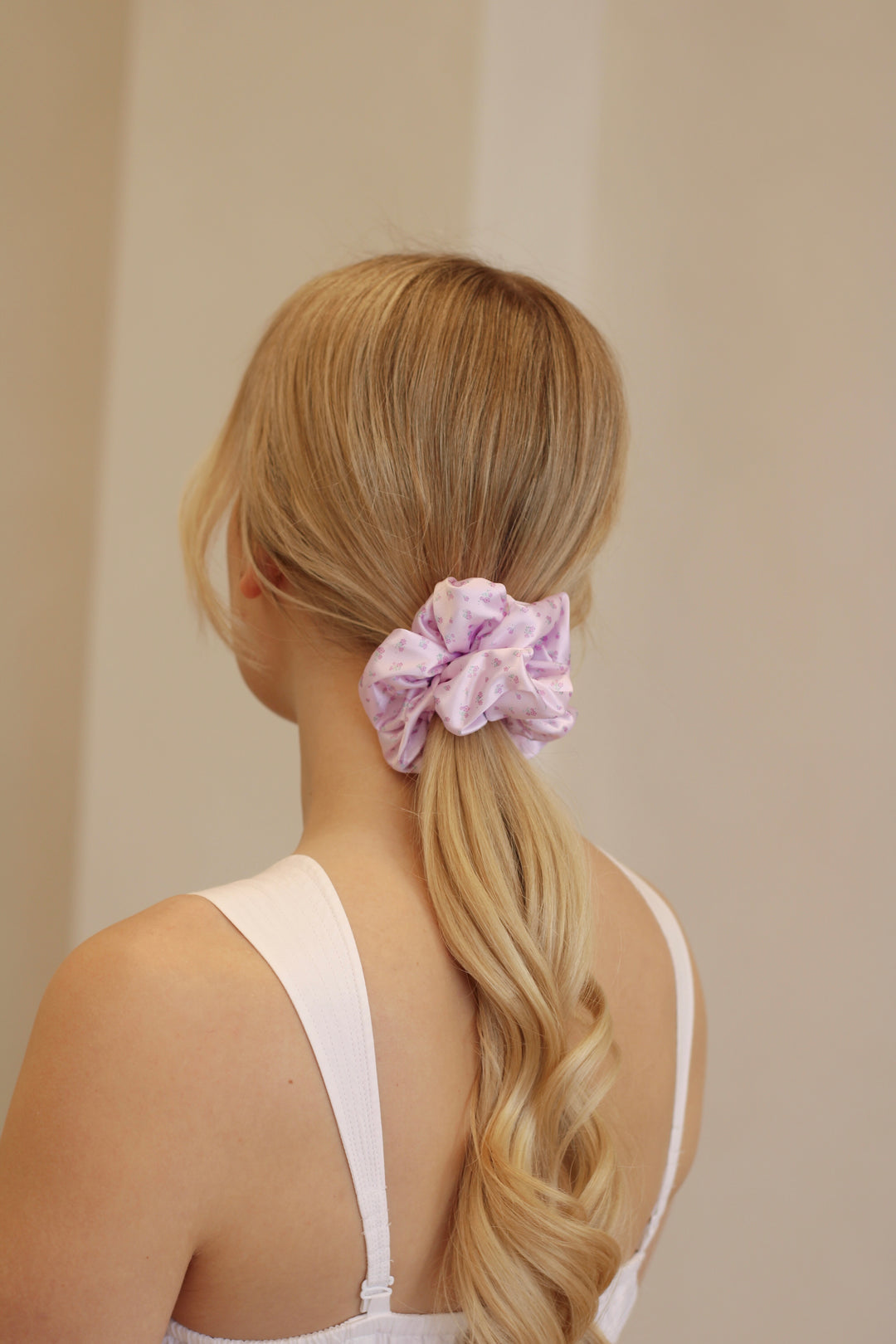 DAINTY PURPLE FLORAL - Printed Silk Scrunchie