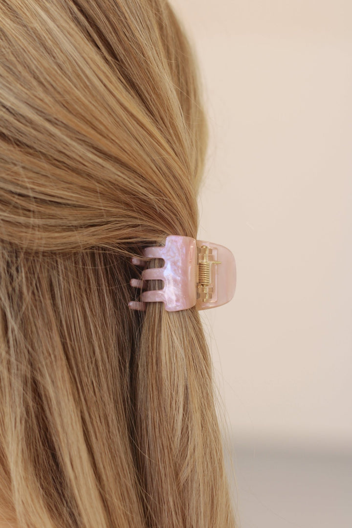 FORM CLIP - PINK CRUSH - Beyond Scrunchies