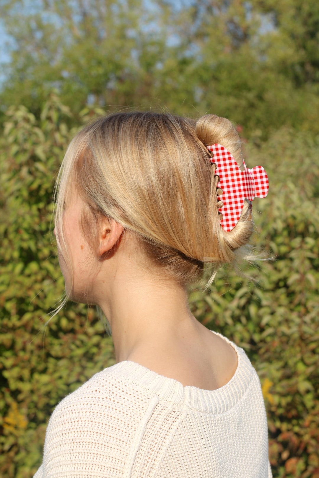 ROUNDED CLAW CLIP - RED GINGHAM - Beyond Scrunchies