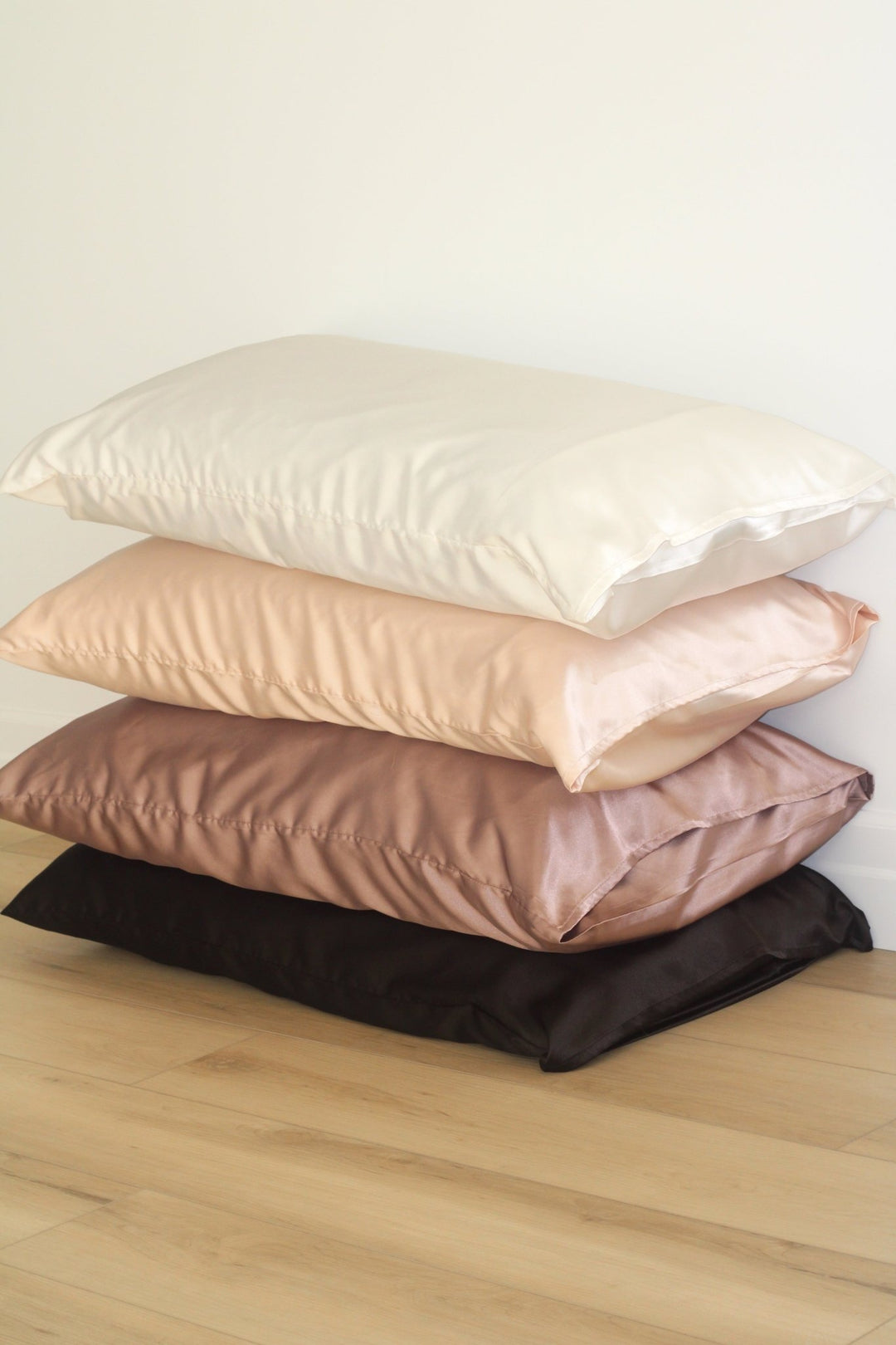 SET OF 2 SILK PILLOWCASES - Milk - Beyond Scrunchies