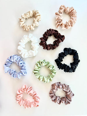 CHAMPAGNE - Silk Skinny Scrunchie - Beyond Scrunchies