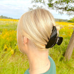ROUNDED CLAW CLIP - OBSIDIAN - Beyond Scrunchies