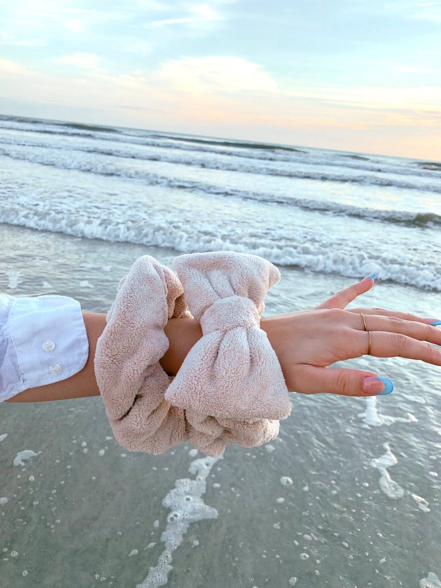 SET OF MICROFIBER TOWEL SCRUNCHIE & HEADBAND SET - Beige - Beyond Scrunchies